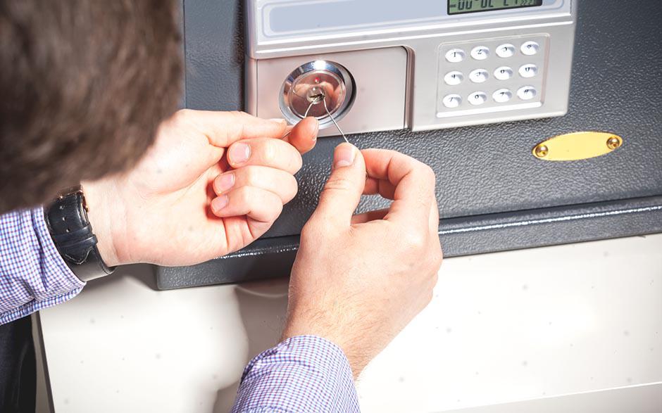 soigneux serrurier ouverture de porte Moissy-Cramayel